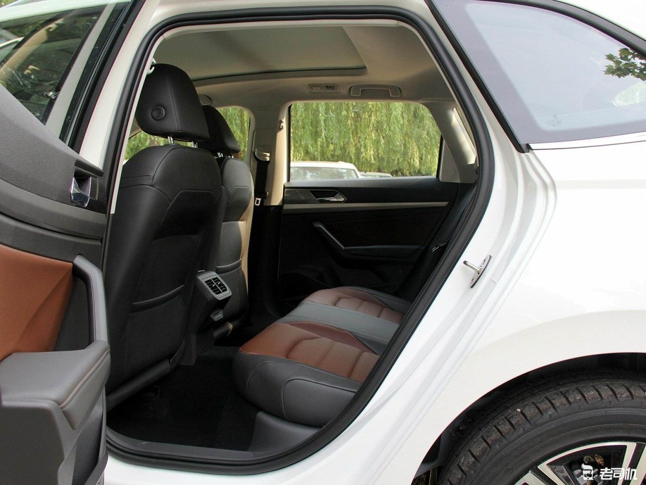 “它是一款充满情怀的教练车” 这辆大众朗逸到底值不值得购买?