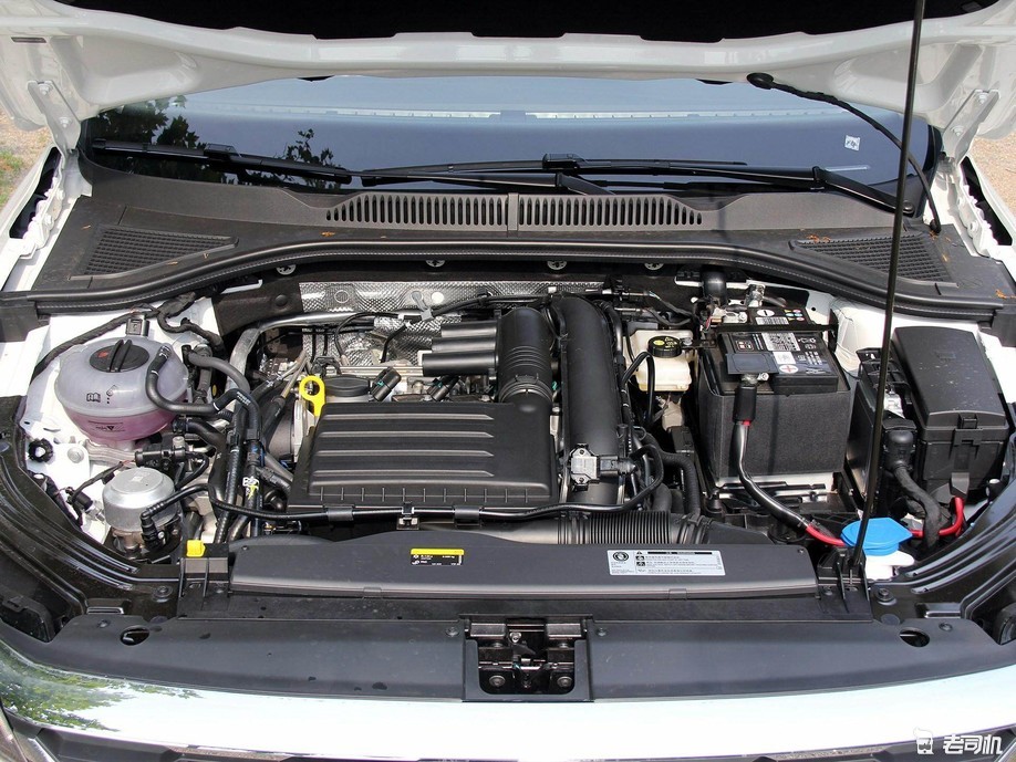 “它是一款充满情怀的教练车” 这辆大众朗逸到底值不值得购买?