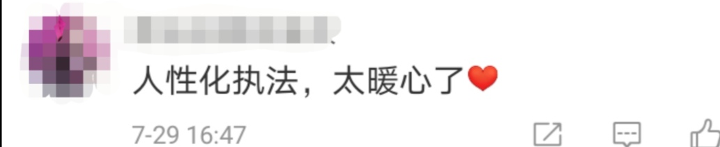 西瓜摊主突然跑了,回来发现一车瓜…