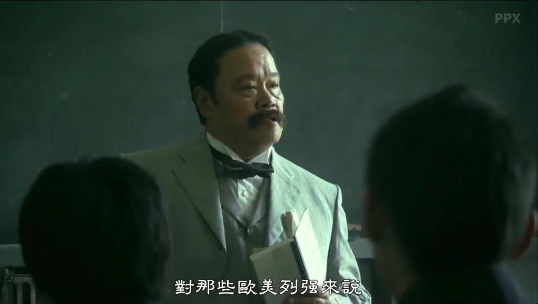 妄图浇灭战争引线的老人|大象公会