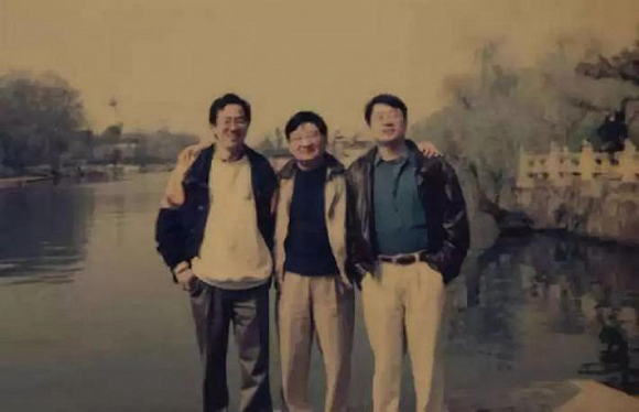 俞敏洪,如履薄冰