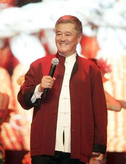 上央视春晚的小沈阳被抓了?当年爆红的他,现竟活成了这样...