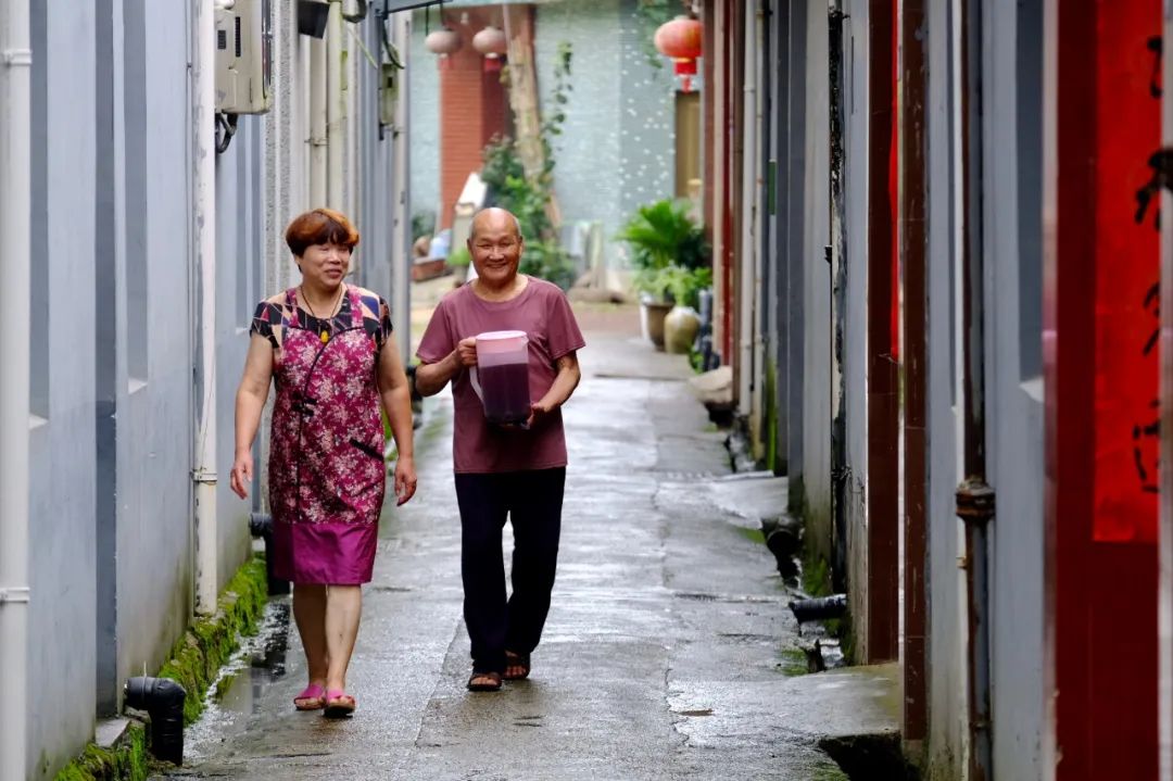 一个小善举 这个家族坚持了300年！