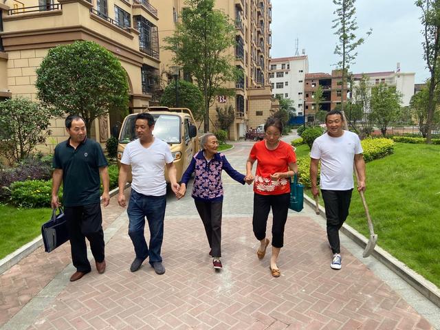 为了耄耋老人的生计——记汉江中心人民法庭司法为民