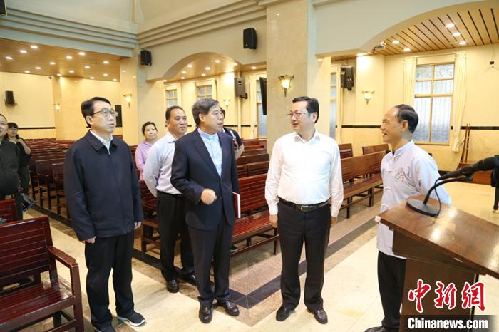 云南省委统战部部长张国华:积极助推我国宗教中国化的云南新实践