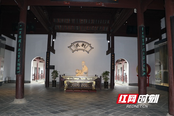 柳子庙正殿。
