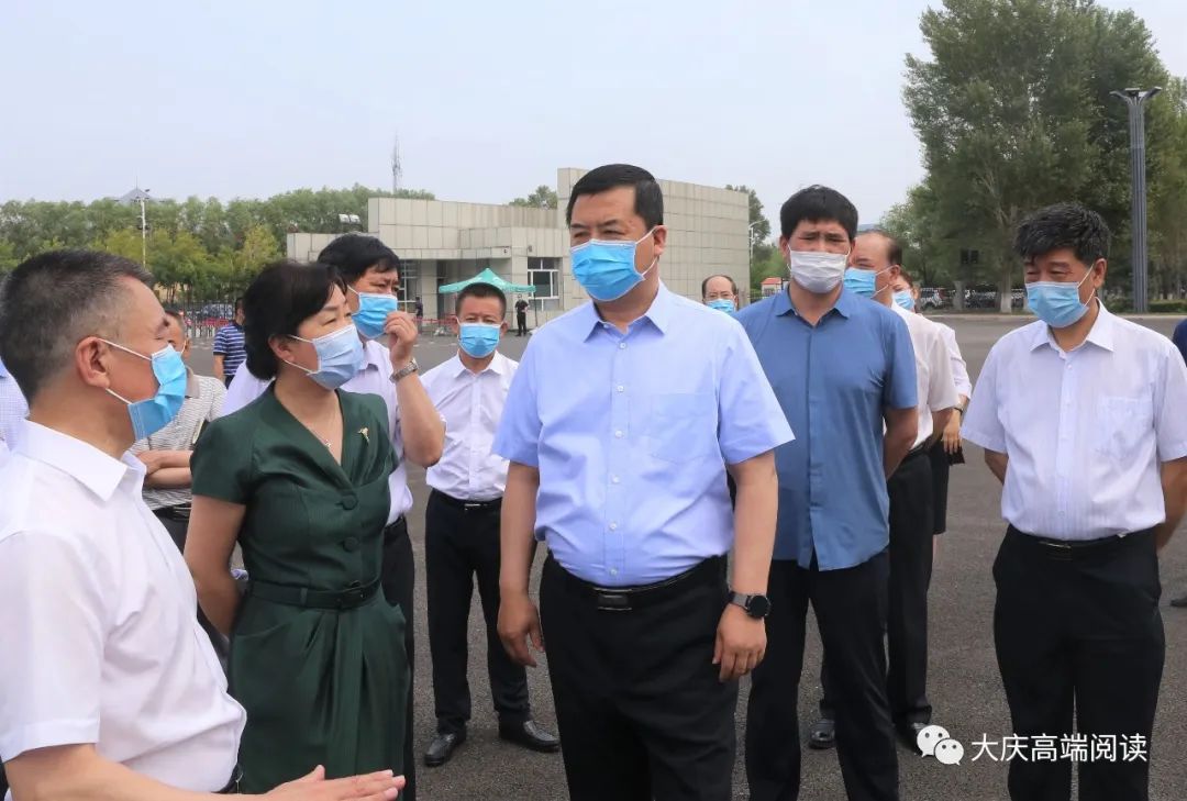 何忠华:周密抓好高考每个环节每个细节