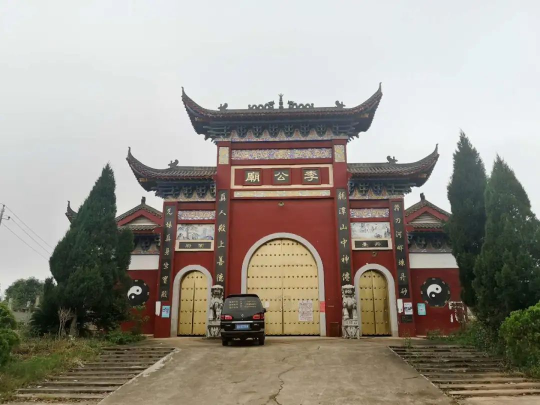 长沙5号线的终点站竟是钓鱼遛娃的好去处,很多人都不知道