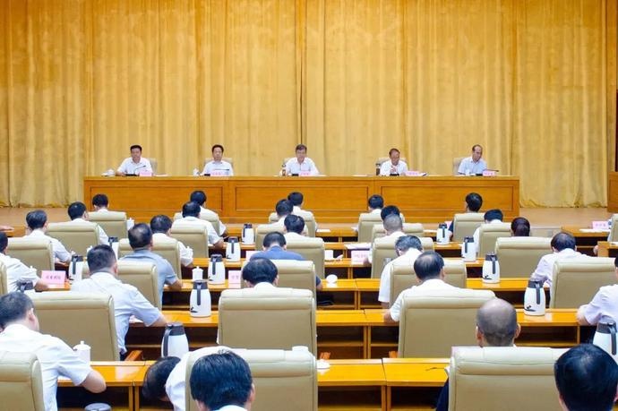 全省统一行动 用好督导成果 湖南省扫黑除恶专项斗争领导小组负责人赴各地反馈扫黑除恶专项督导情况