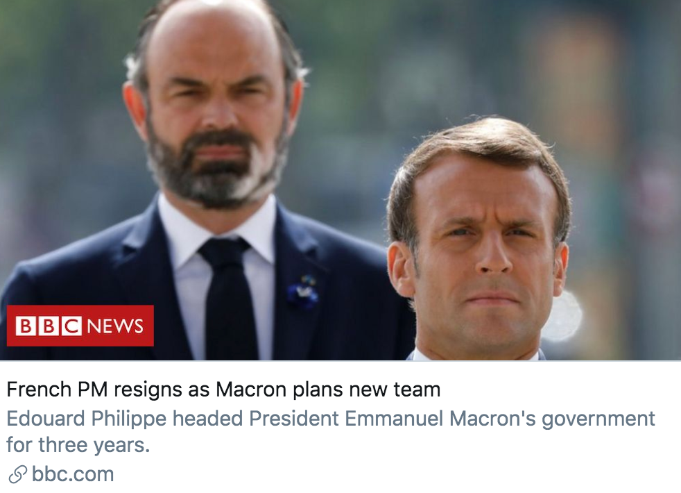 法国总理卸任,马克龙计划重组政府。/ BBC报道截图