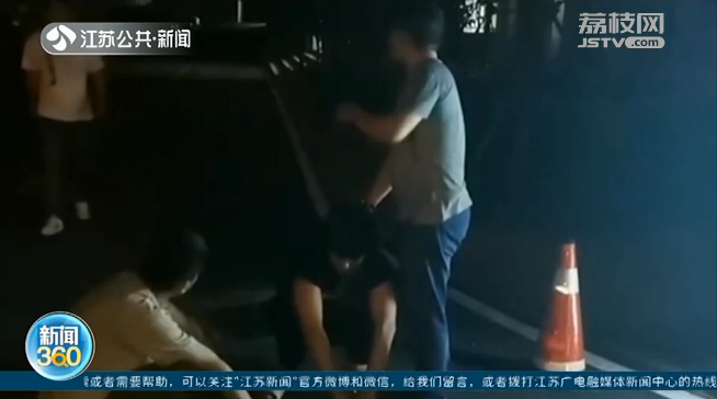 人才!12岁女孩被骗千元后,一顿神操作上演惊天大逆转!