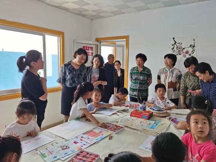 日照市妇联召开重点工作现场推进会