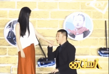 "吕秀才""揩油"?女星发文默认,导演却力证他清白