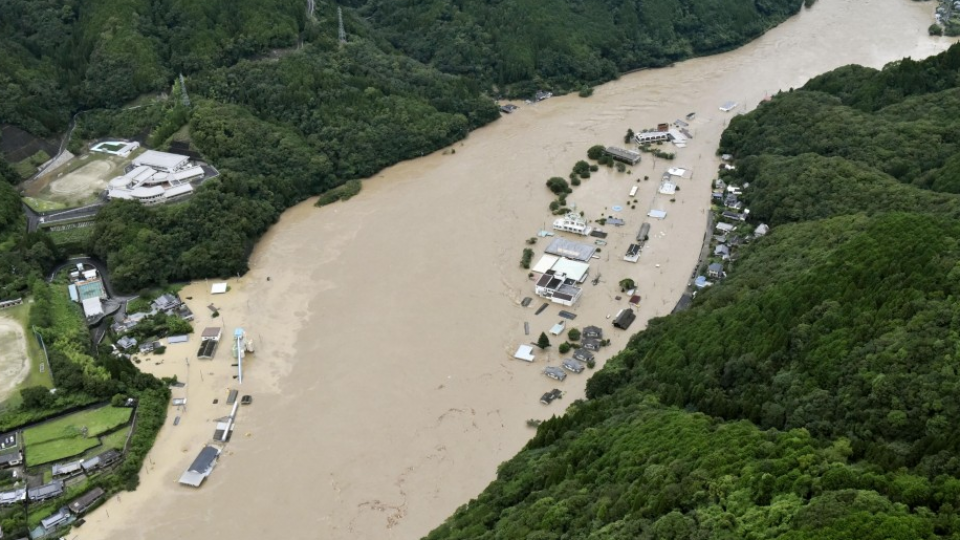 筑城早新闻丨北京又有三地风险等级下调;市公安局观山湖分局招聘辅警137名;贵州高考考生可免费坐地铁