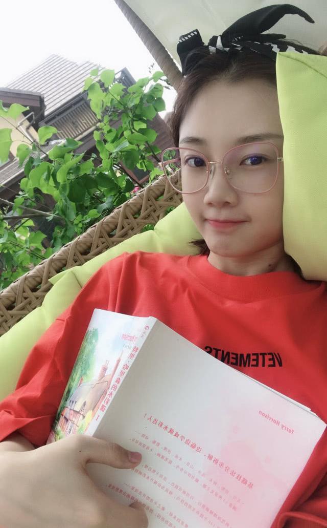 郑恺欠苗苗一个婚礼和一枚钻戒,感恩苗苗的体谅和付出