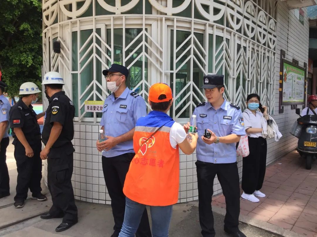 “爱心送考,一路有我” 汕头市第13届“爱心送考”活动 今早7:30启航啦