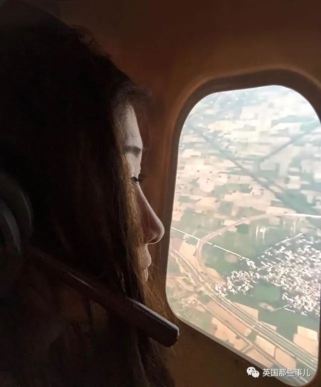 甜心辣妹 or 留学富婆?妹子装出两款人设在tinder做实验,果然!!