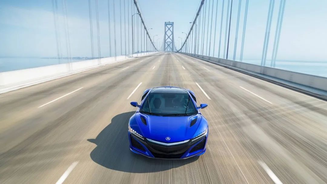 哥!买车不,优惠30万起!有打五折的、还有优惠100万的,买不?买不?买不?