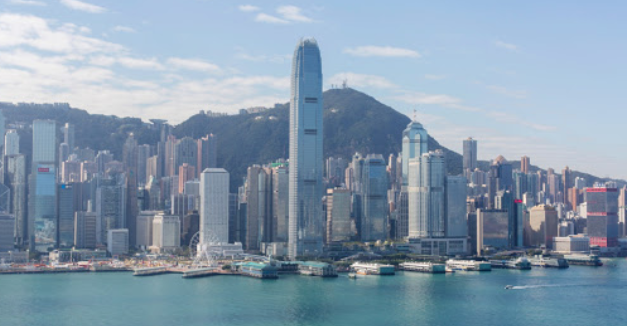 这一天,香港挖出了十大“毒瘤”!