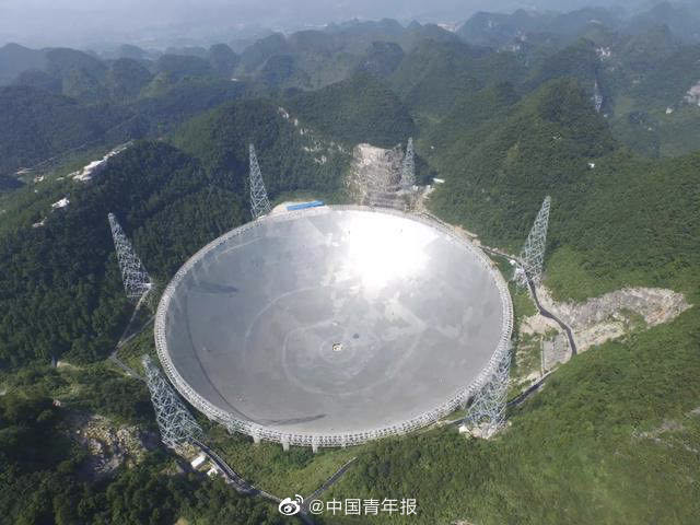 天眼新闻周深 5d8b-ixreehn6720541.png