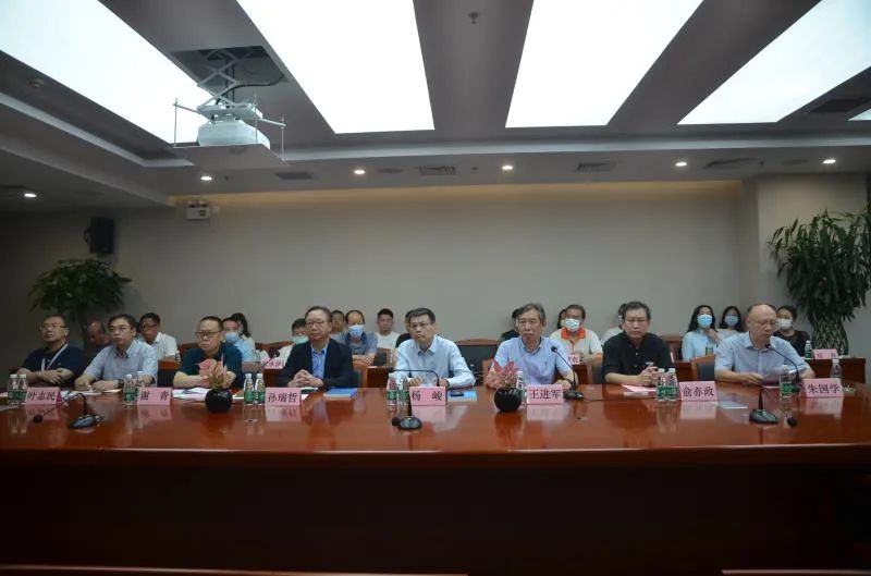 纺织头条|提振信心 第十届中国纺织企业协会第二