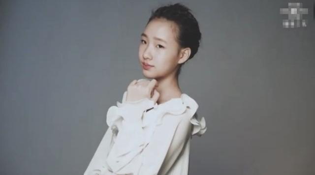 小S的14岁大女儿许曦文宣告进娱乐圈,再长高一点就拍戏当演员