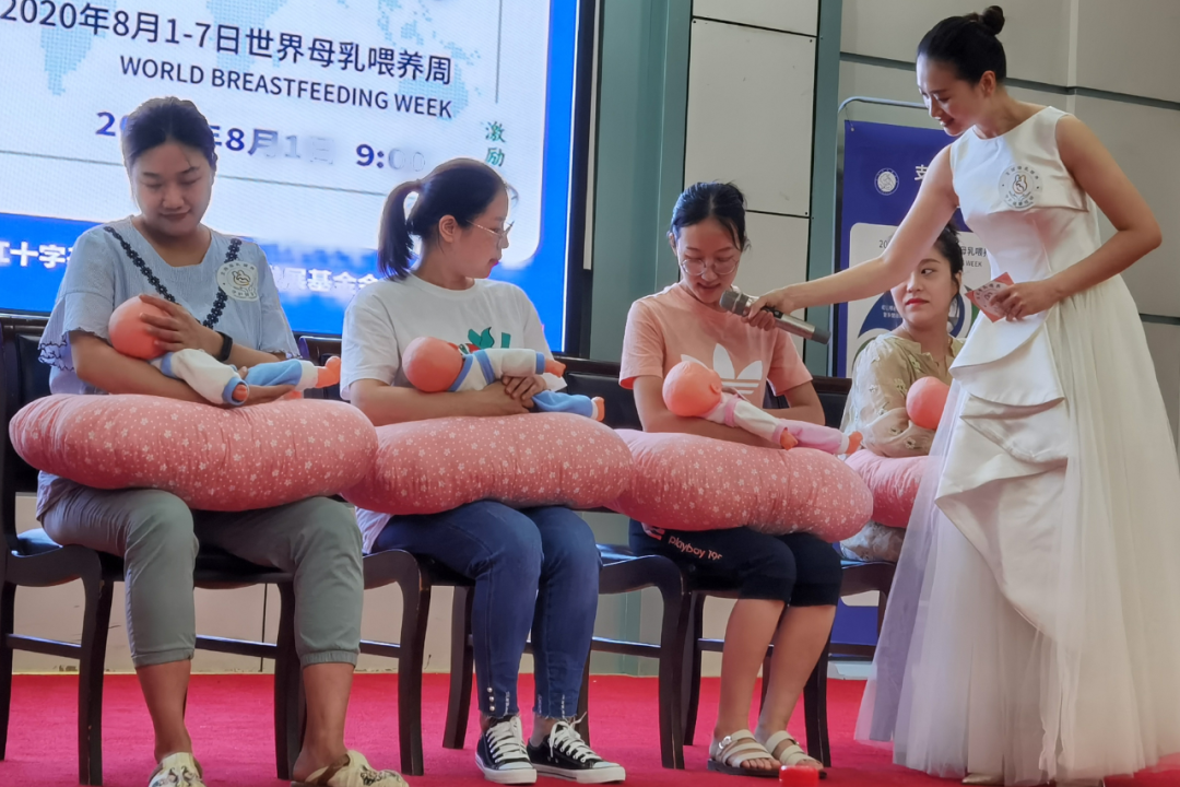 支持母乳喂养,守护健康地球
