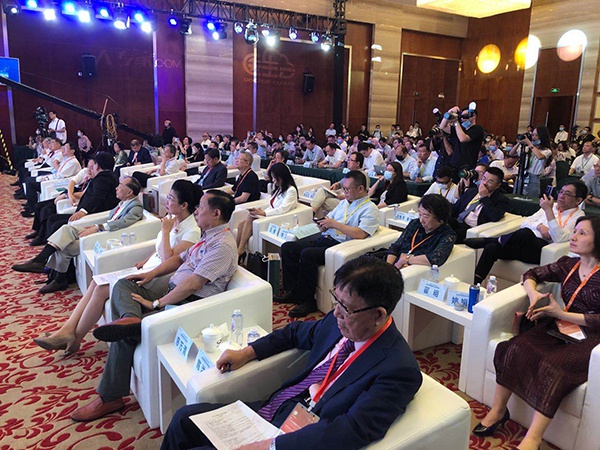 中国工程院院士:有八千万人次用连花清瘟防控新冠