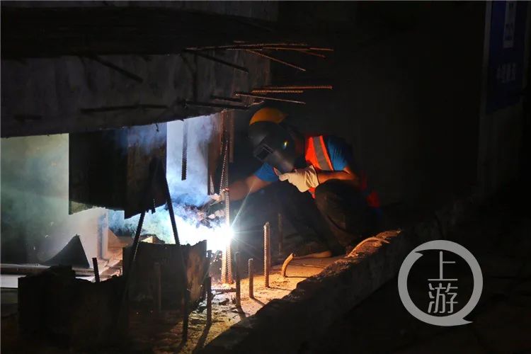 世界第一回!重庆今天“五桥同转”