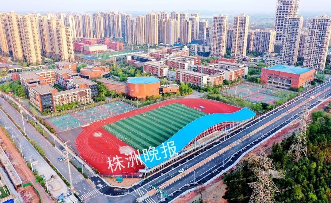株洲市二中(甘泉 摄)