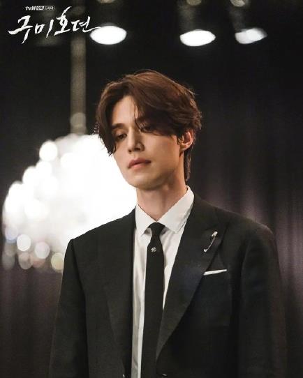 李栋旭金范主演tvN新剧《九尾狐传》,山神变公务员