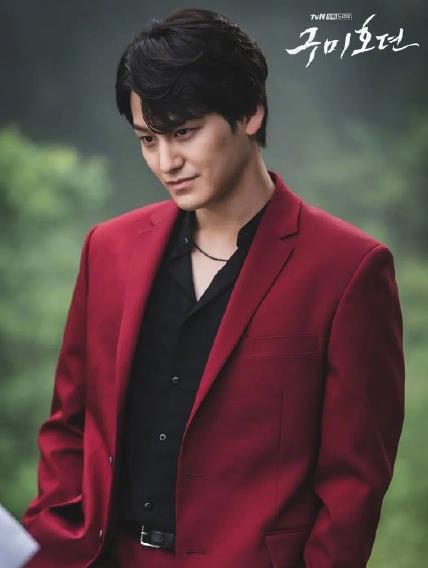 李栋旭金范主演tvN新剧《九尾狐传》,山神变公务员