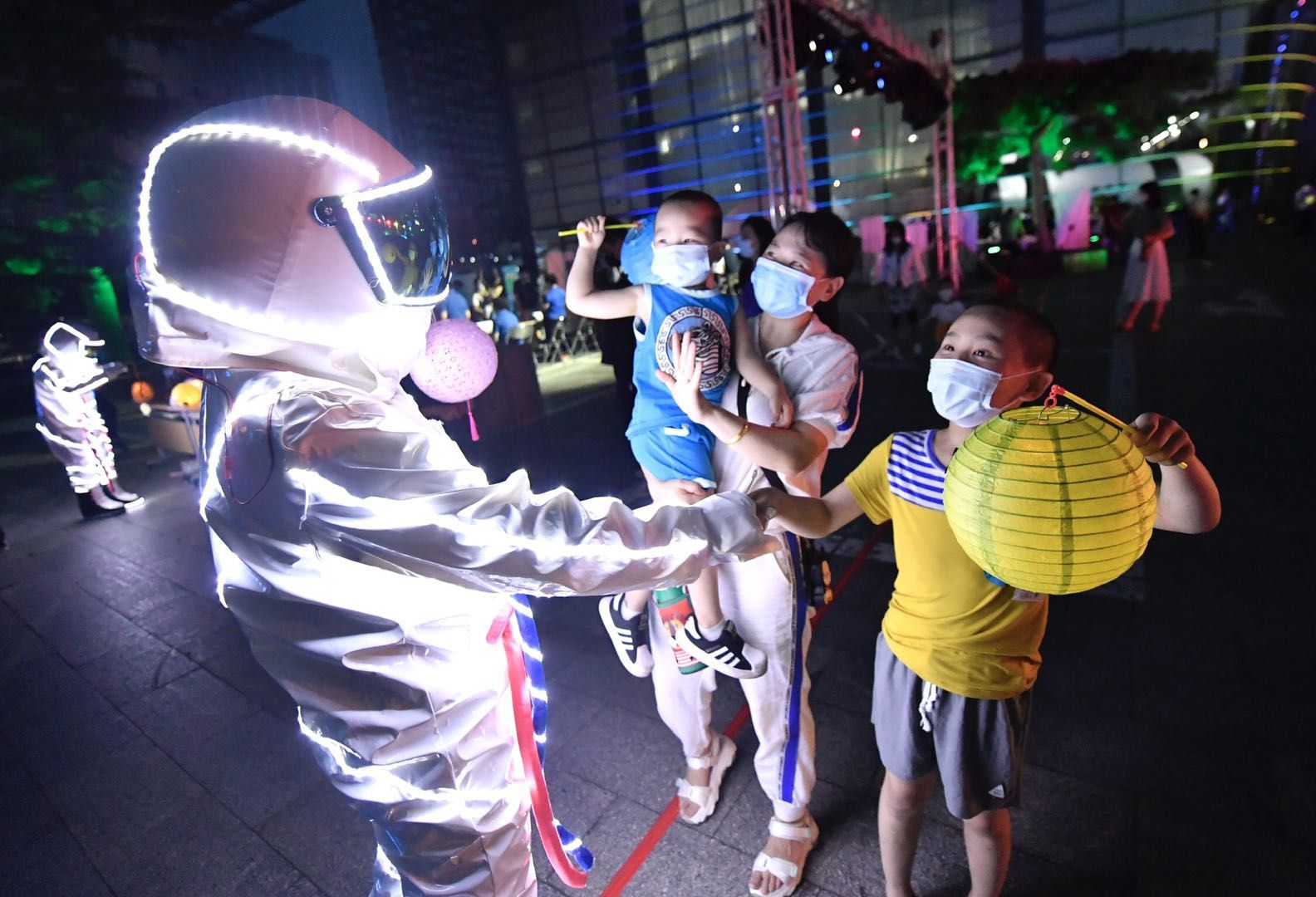 七夕遇上科学之夜,北京天文馆讲解观测织女星