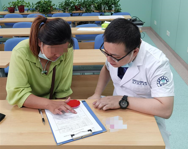 安徽一外卖小哥去世