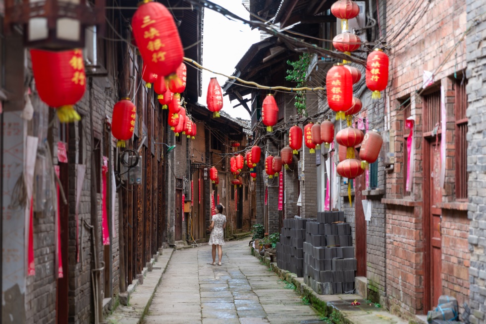 中山古镇旧貌依存古镇旅游焕发新机