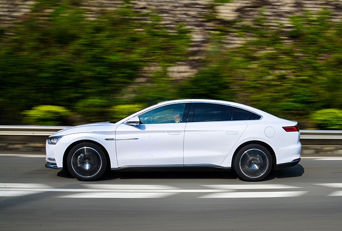 深度试驾比亚迪汉DM,标配四驱/4.7秒破百,家用值得买吗?