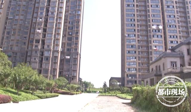 九江:男子在“锦江国际小区”买房,装修时却发现裂缝,开发商回应来了