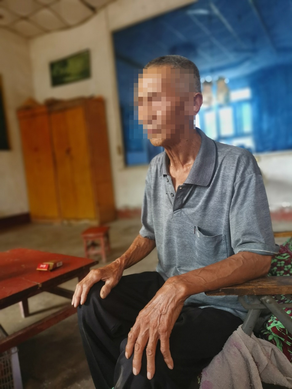 当日过八十岁大寿的李明(化名)老人。