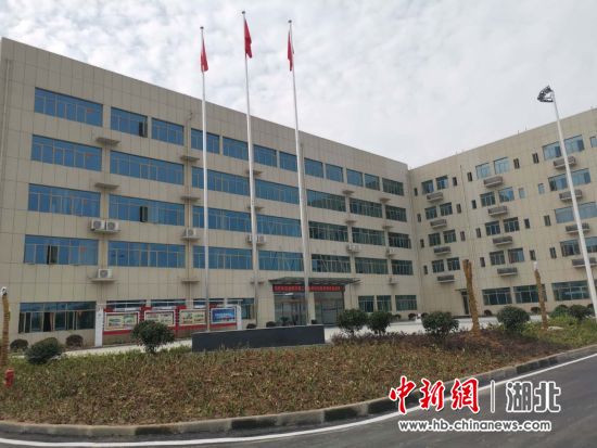 湖北宜城:服务企业加速度 办证节时1个月
