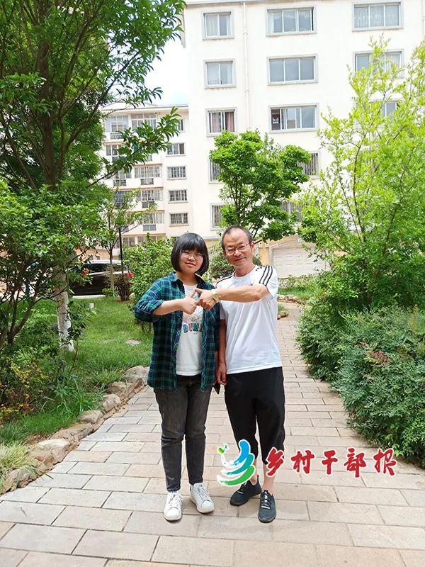 守望乡愁 |“女儿高考,我也面临扶贫大考”