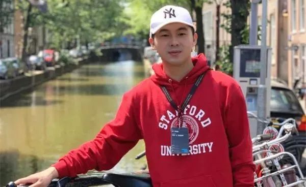刚毕业就拿201万元年薪!