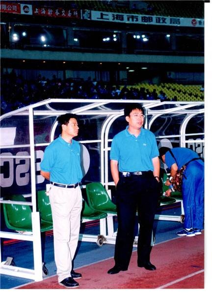 与徐根宝吴金贵共事、见证末代甲A冠军……听老领队周京华聊聊“申花旧事”