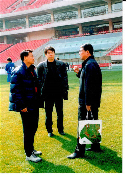 与徐根宝吴金贵共事、见证末代甲A冠军……听老领队周京华聊聊“申花旧事”