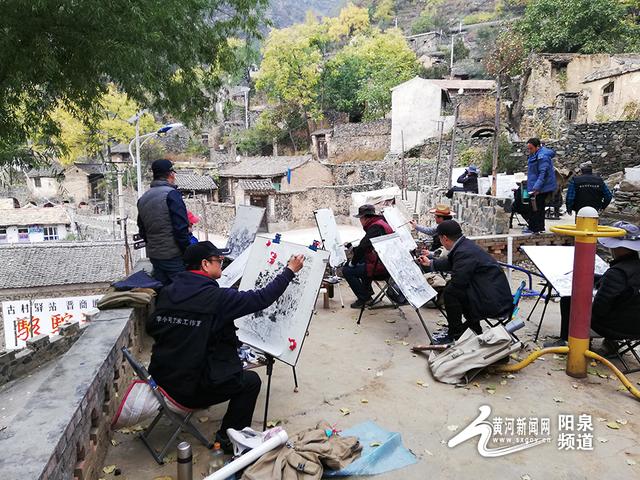 山西阳泉:骆驼道村蹚出新路子 过上好日子