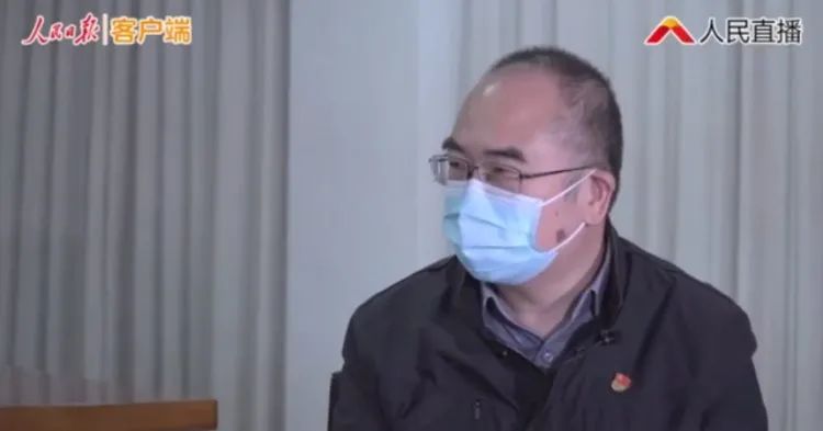 “国宝级”英雄!张定宇!挺你!