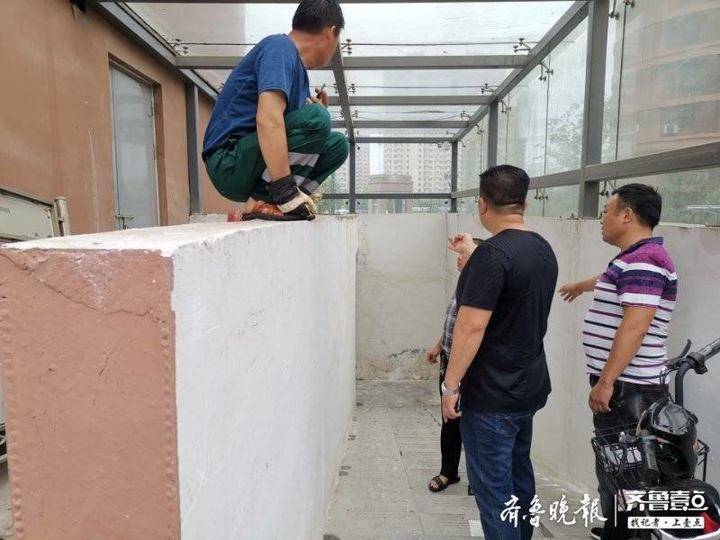 追踪|房屋莫名漏水, 这个居民入住3年的小区竟没验收
