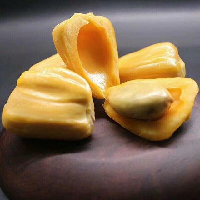 深圳一女子吃菠萝蜜差点丧命 这个习惯不能有