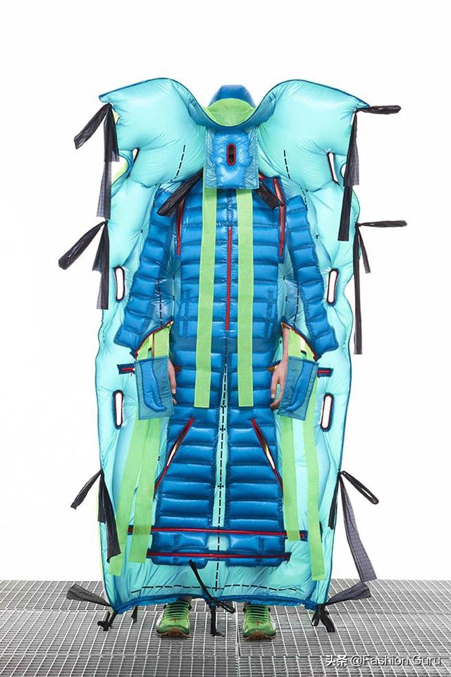 盟可睐MONCLER 5 MONCLER CRAIG GREEN合作系列全球同步发售