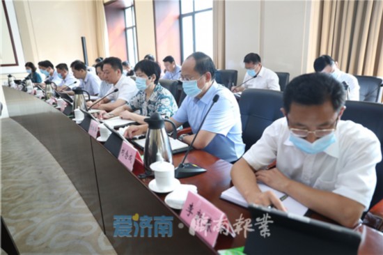 孙述涛主持召开济南市政府常务会议 研究生活垃圾减量与分类管理等工作