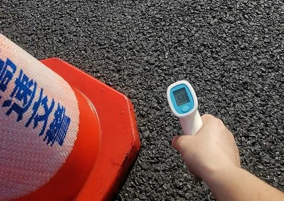@驾驶人朋友 请注意!湖南高速公路这些地方可以免费领水及驾乘意外险!| 夏日送清凉 平安行高速